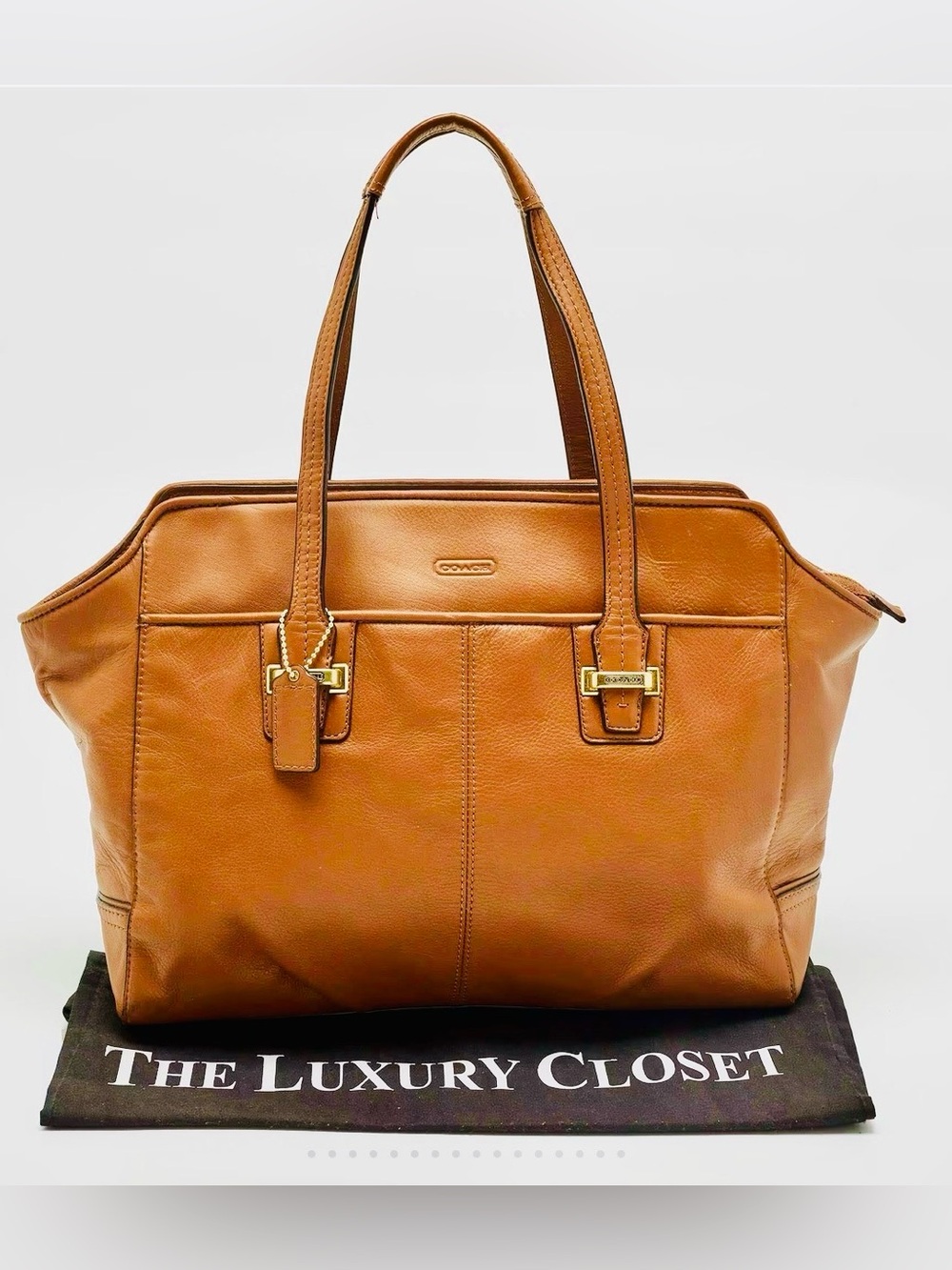 Coach Taylor Alexis Carryall in British Tan - Picture 7 of 13